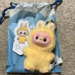 ラブブ　labubu イニシャル　P