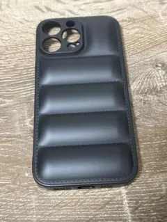 iPhone 16 Pro MAX用ケース ブラック キルティングデザインのサムネイル