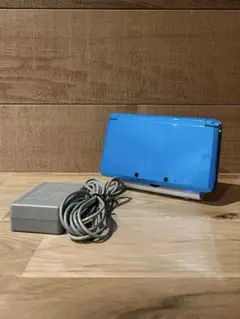 Nintendo 3DS ライトブルー 本体　ニンテンドー3DS 充電器セット