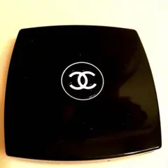 CHANEL パウダーチーク ブラシ付き