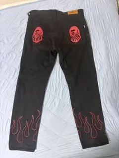 【超希少】A BATHING APE ファイヤーパターン デニムパンツ Lのサムネイル