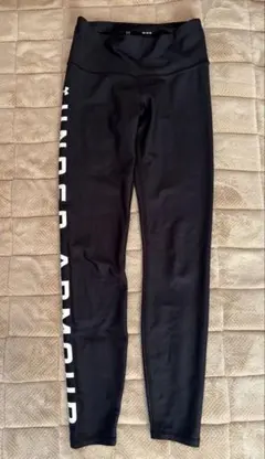 UNDER ARMOR レギンス 黒 Mサイズ