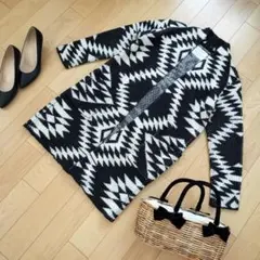 ✨ベイフロー✨BAYFLOW ロングジャガードカーディガン【3】 幾何学柄 白黒