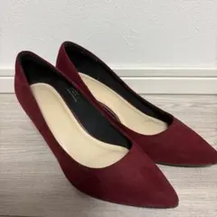 ポインテッドトゥ パンプス ボルドー 24.5cmのサムネイル