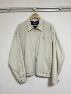 ベージュ ブルゾン