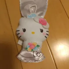 ハローキティ50周年ストラップ付ぬいぐるみ