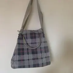 チェック柄ショルダーバッグ