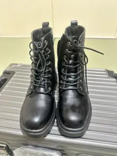 ブラックレースアップブーツ サイドファスナー付き