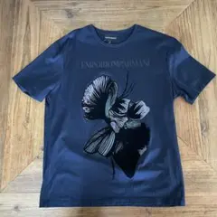 エンポリオアルマーニ　グラフィックTシャツ