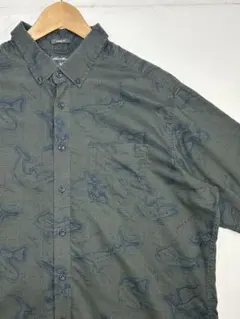 eddie bauer エディーバウアー　魚系　総柄　半袖シャツ　ボタンダウンのサムネイル
