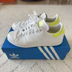 adidas スタンスミス ホワイト/ネオンイエロー 25.5㎝