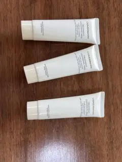 COVERMARK トリートメント クレンジングミルク 30g 3本セットのサムネイル