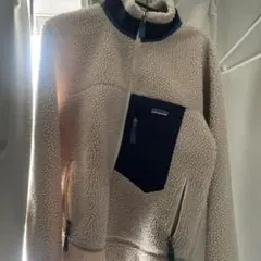 patagonia フリースジャケット アイボリー