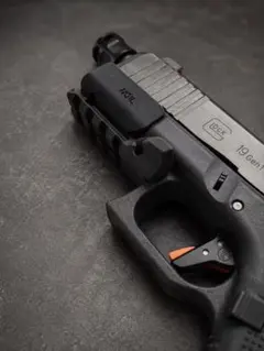 Glock19 Gen5 G19X対応 サムレスト付20mmレールのサムネイル