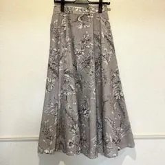 【新品未使用】JUSGLITTY ロングスカート　2 花柄　グレー　フラワー　M