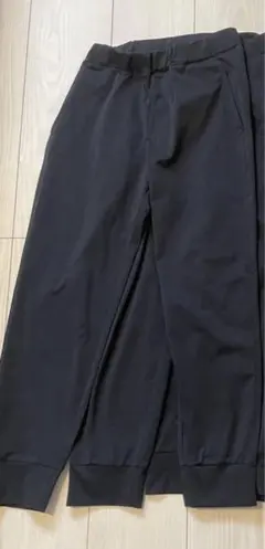 ユニクロ　ウルトラストレッチアクティブジョガーパンツ　140cm ブラック