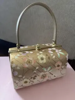金色 花柄 和装用バッグと草履のセット