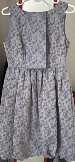 kaene ひざ上丈 ミニワンピース パーティードレス シルバー ブルー