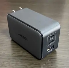 UGREEN NexodeX 100W GaNII充電器 3ポート