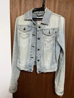 アバクロ　ライトブルーデニムジャケット