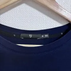 +J ユニクロ Tシャツ ネイビー Mサイズ