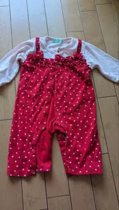 赤いハート柄ロンパース フリル付き