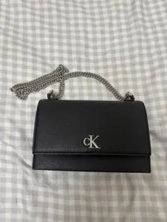 Calvin Klein ショルダーバッグ ブラックのサムネイル