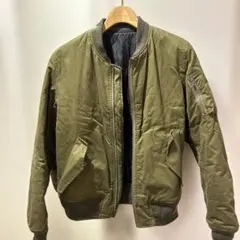 MA-1スタイル オリーブグリーンジャケット リバーシブル