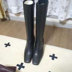 ブラックレザー ロングブーツ 高ヒール