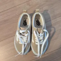 VANS ベージュ スニーカー ローカット 19cm