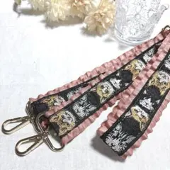 猫柄 フリル付きインド刺繍リボン スマホショルダーストラップ 黒×ピンク 短め