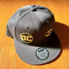 【新品タグ付き】DC バットマン キャップ スナップバックのサムネイル