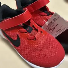NIKE ナイキ　スニーカー　運動靴　16センチ　スリム