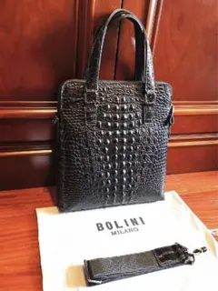最上級逸品※定価18万◆イタリア・ミラノ発・最上級牛革・クロコダイル　値下げ有り