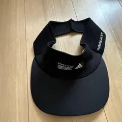 adidas 黒 バイザー 通気性