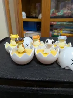 ガチャポン卵から出てきたトカゲちゃん ５体セット
