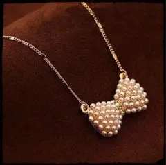 新品 送料込み ラグジュアリー ぷっくり パール リボン ネックレス