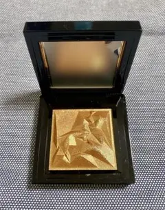 シュウウエムラ クラッシュドジェム ペリドットゲイズ