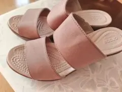 【極美品】crocs クロックス　サンダル レイ 2.0 ウェッジソール　W5