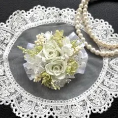 ペールグリーンの♡コサージュ　卒業式　卒園式　入学式　入園式