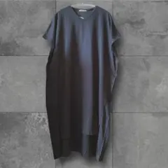新品・未使用！Ｖネック　ブラック　ワンピース　チュニック　ゆったり