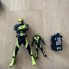 仮面ライダーゼロワン人形