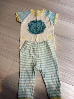 80サイズ　パジャマのサムネイル