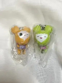 つまんでつなげてマスコットTWICE LOVELYS カプセルトイ