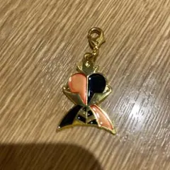 ヴィランズシークレットチャーム ハートの女王