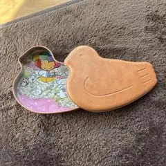 鳩サブレ　8月10日　限定缶　春