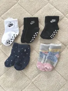 【まとめ売り】Nike新品など　ベビー靴下
