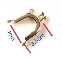 Item thumbnail for item d18cb1ff-e9d9-4d9d-832d-9c162f23c5c0