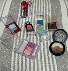 アイシャドウパレットなど8点 【まとめ売り】