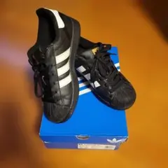 adidasスーパースター24.5cm